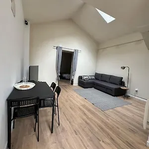 T2 Calme Et Equipe Appartement